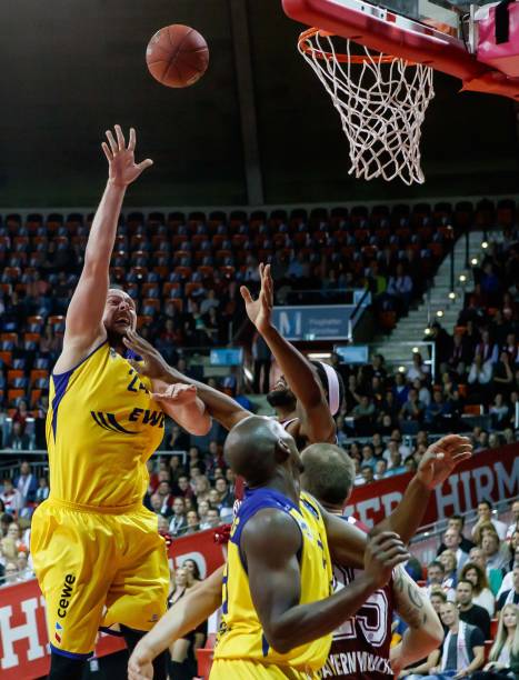 压死骆驼的 压死骆驼的