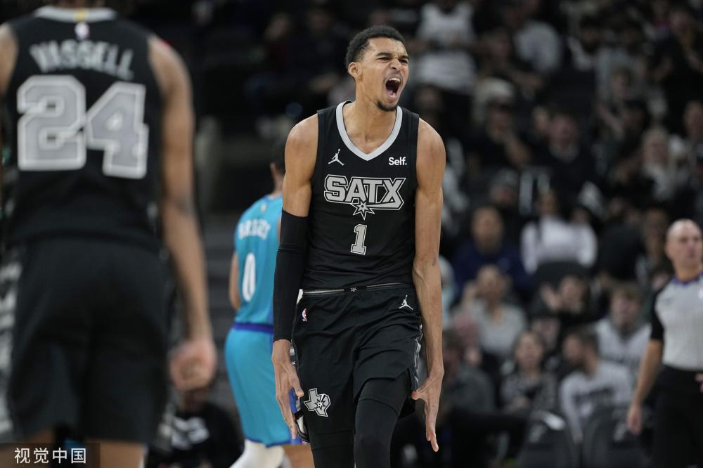 球迷市场中 球迷市场中